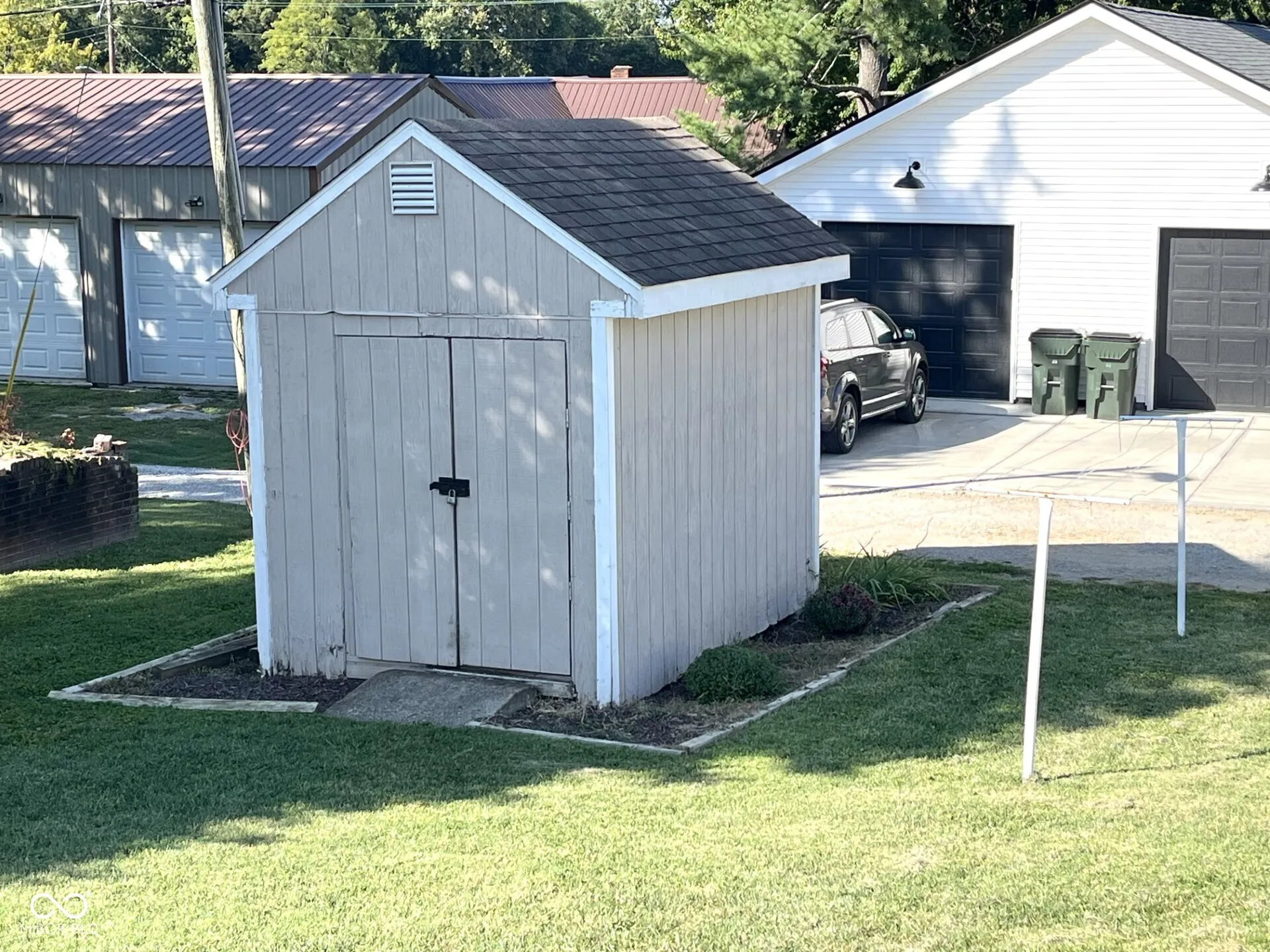 Brownstown, Indiana 47220, United States, 3 Bedrooms Bedrooms, ,2 BathroomsBathrooms,Residential,Pending,44223