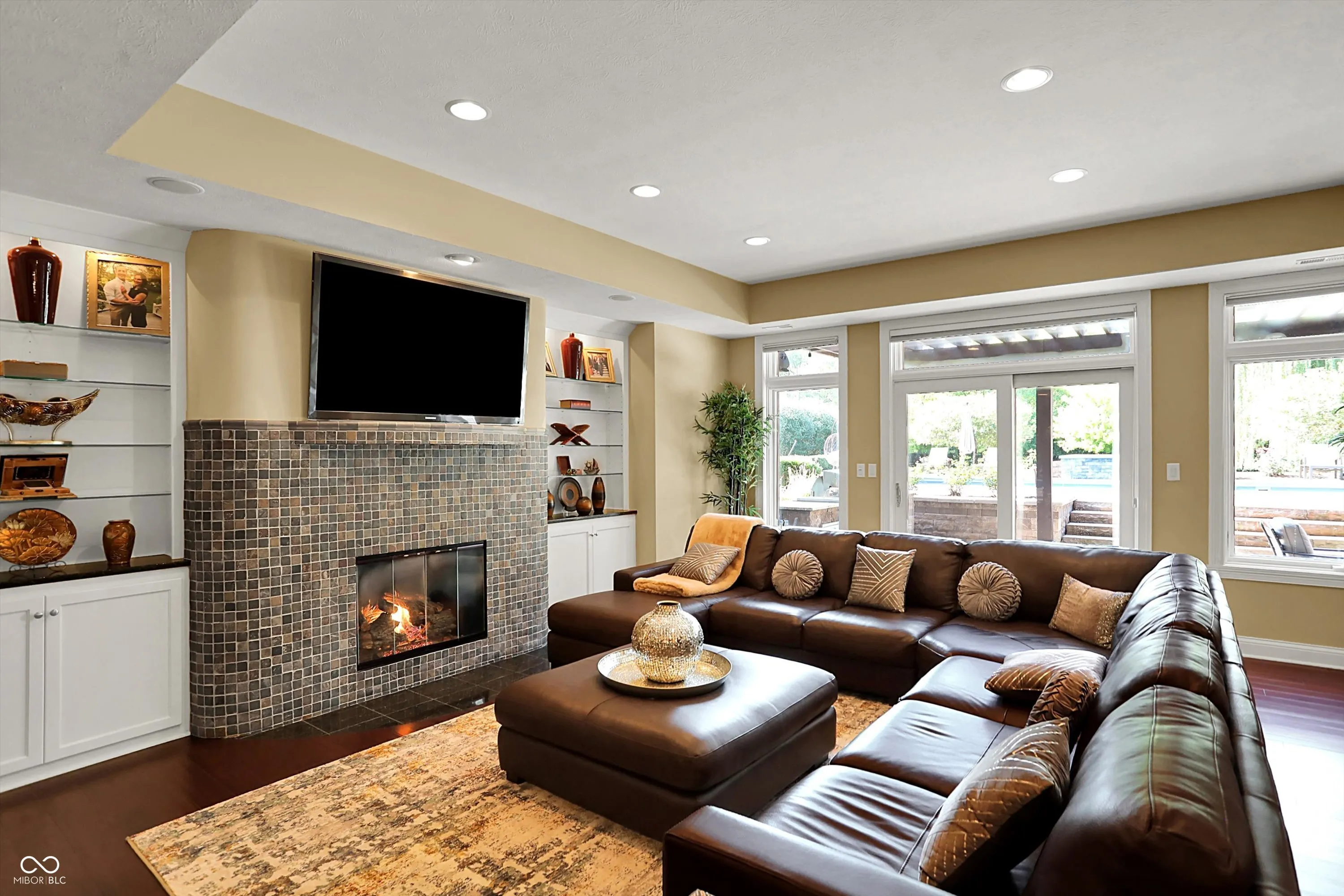 Fishers, Indiana 46037, United States, 6 Bedrooms Bedrooms, ,9 BathroomsBathrooms,Residential,Active,214118