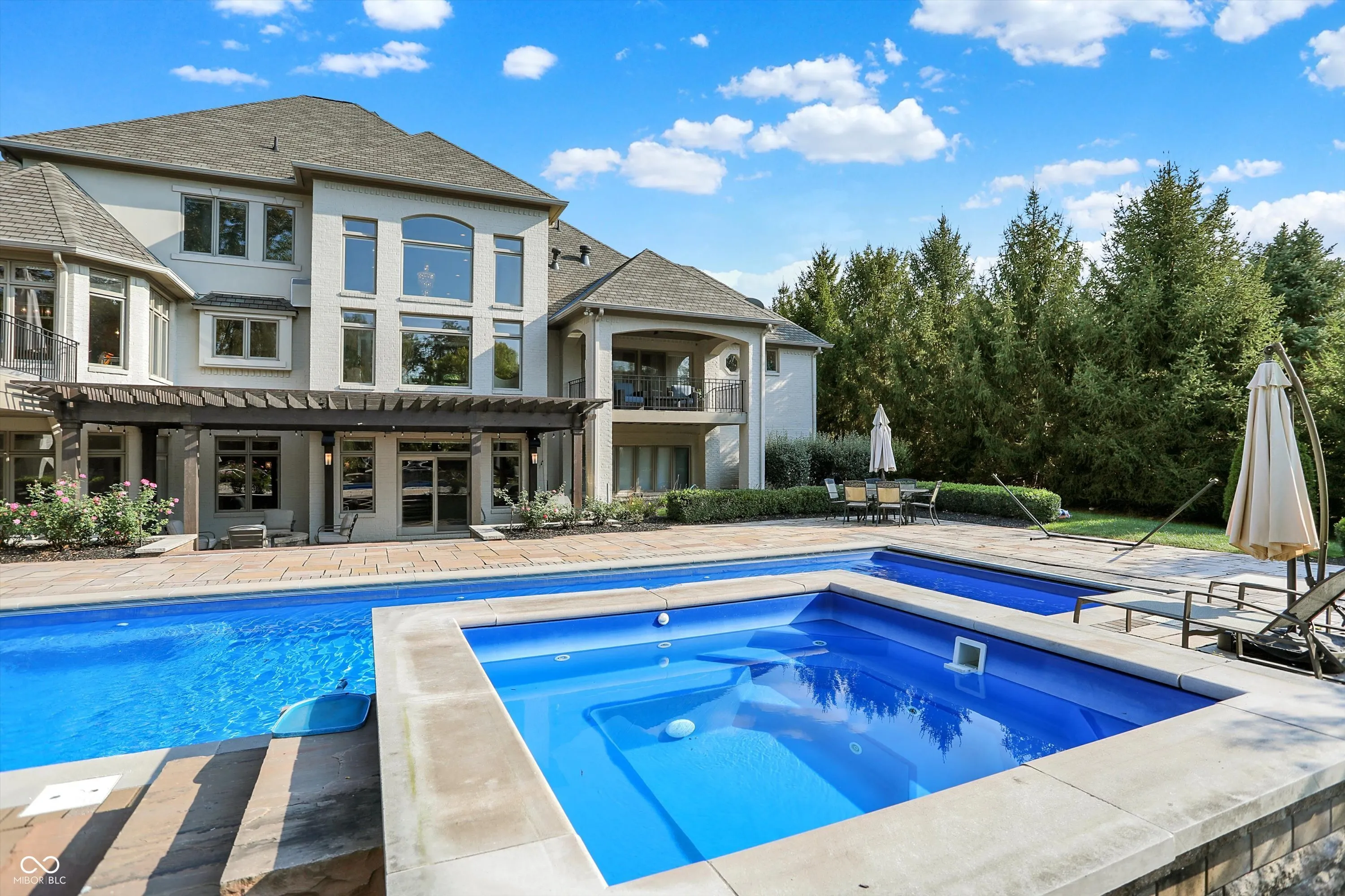 Fishers, Indiana 46037, United States, 6 Bedrooms Bedrooms, ,9 BathroomsBathrooms,Residential,Active,214118