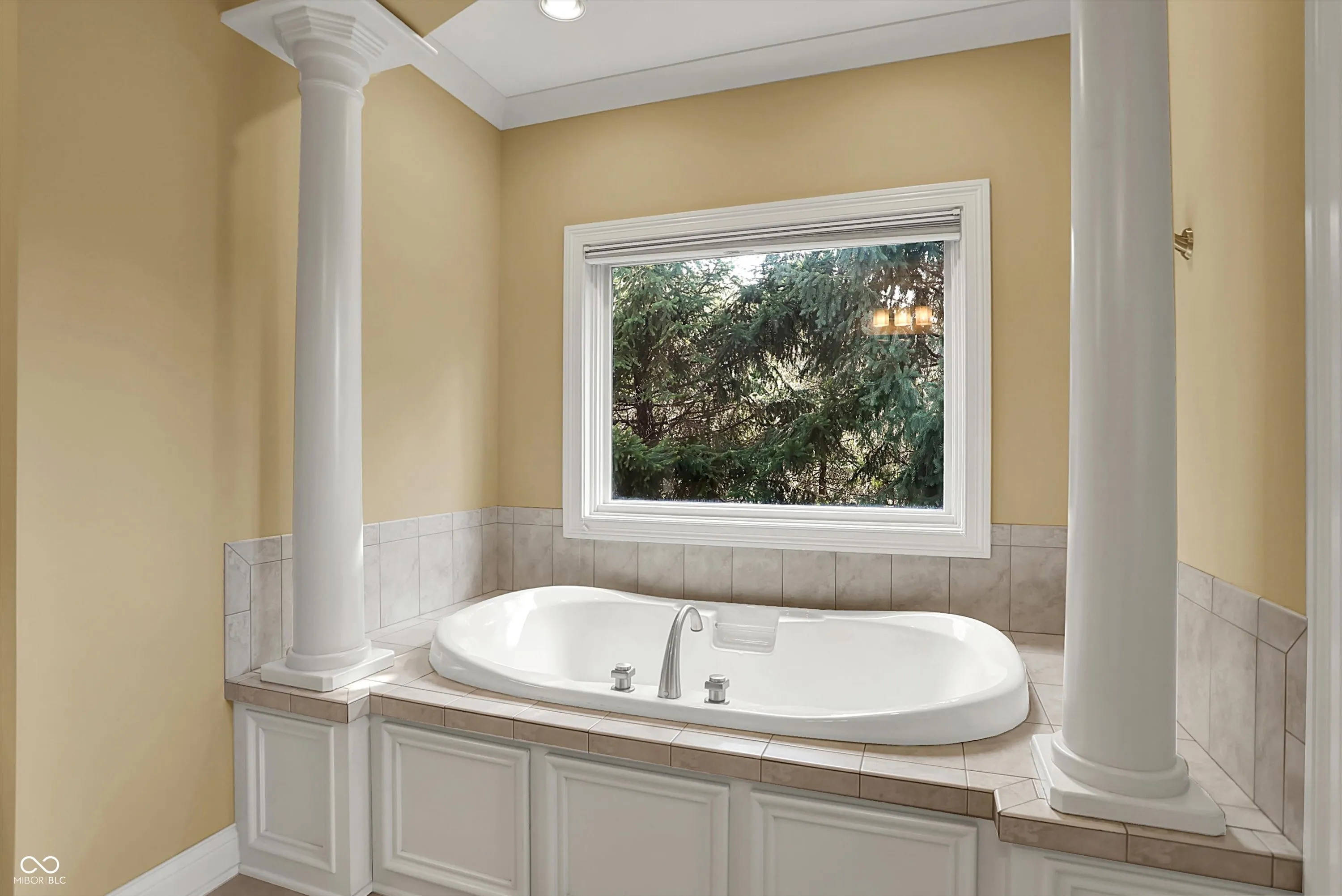 Fishers, Indiana 46037, United States, 6 Bedrooms Bedrooms, ,9 BathroomsBathrooms,Residential,Active,214118