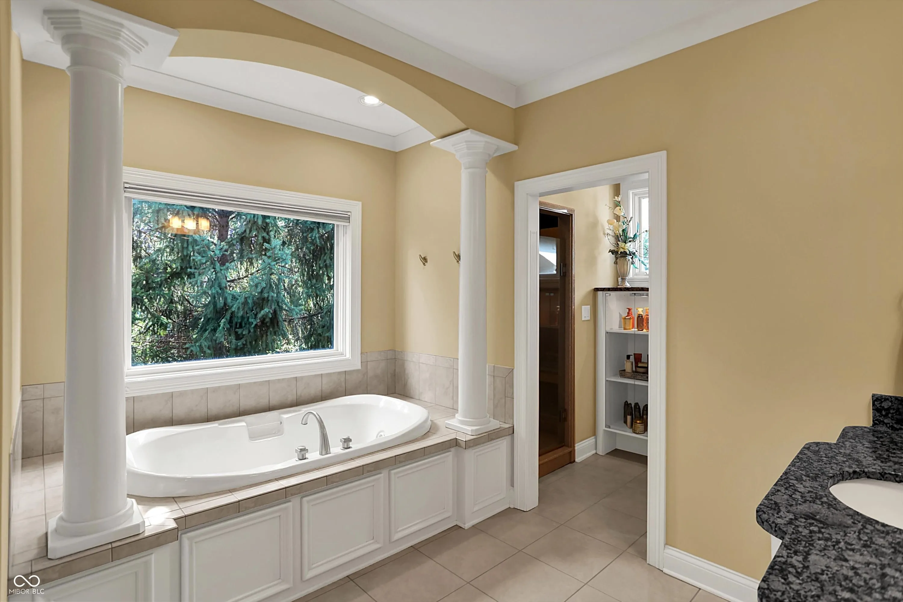 Fishers, Indiana 46037, United States, 6 Bedrooms Bedrooms, ,9 BathroomsBathrooms,Residential,Active,214118