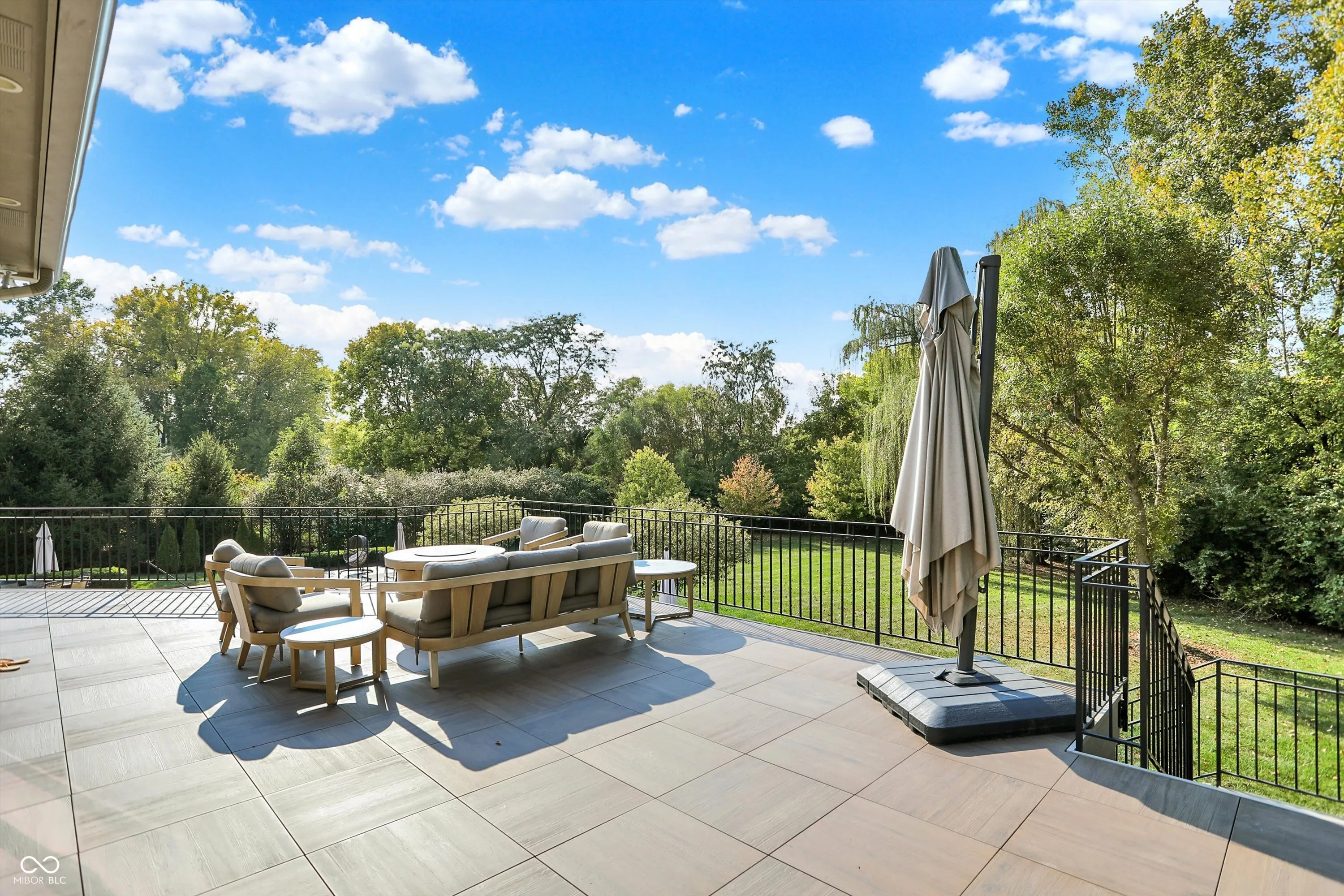 Fishers, Indiana 46037, United States, 6 Bedrooms Bedrooms, ,9 BathroomsBathrooms,Residential,Active,214118