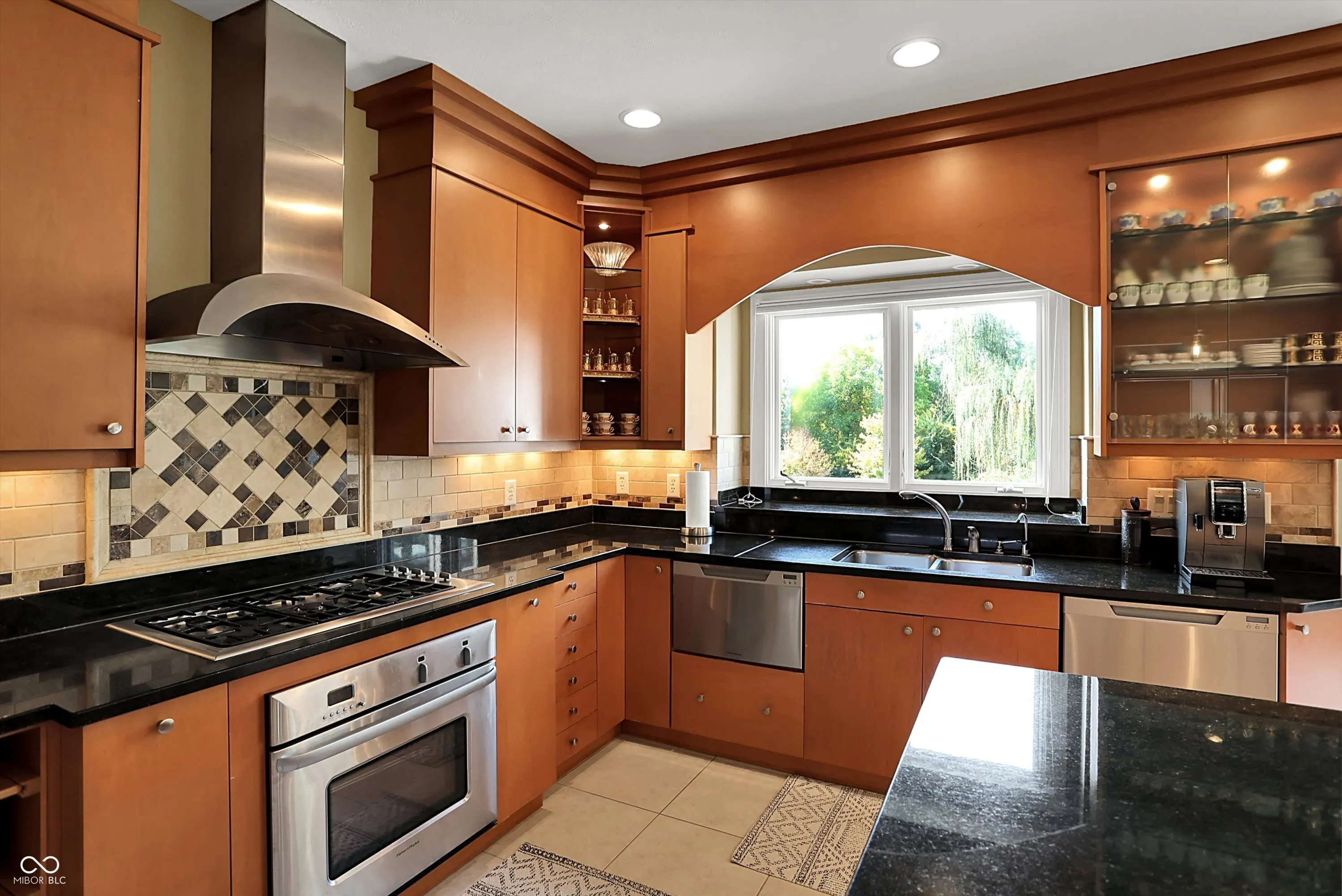 Fishers, Indiana 46037, United States, 6 Bedrooms Bedrooms, ,9 BathroomsBathrooms,Residential,Active,214118