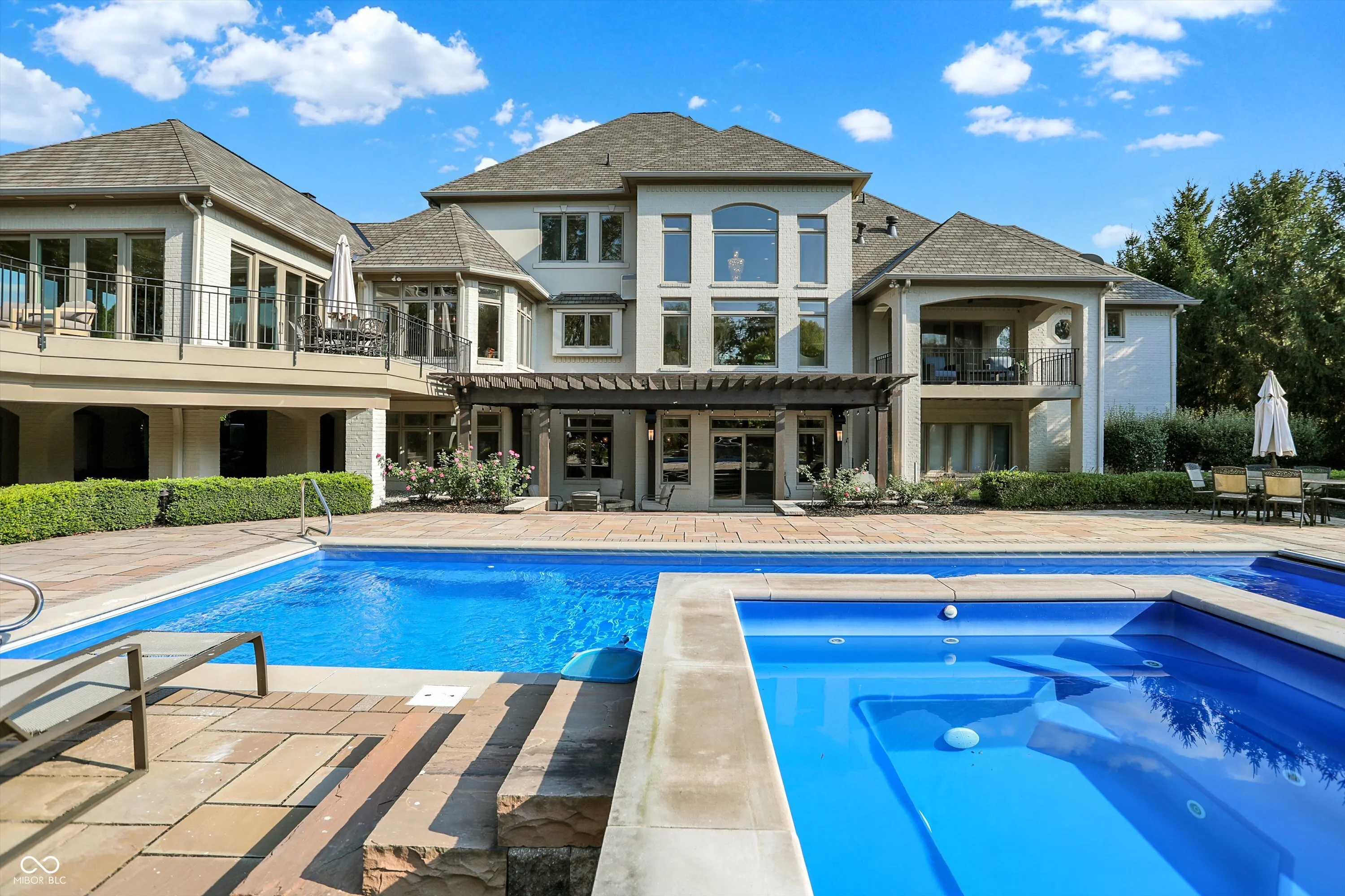 Fishers, Indiana 46037, United States, 6 Bedrooms Bedrooms, ,9 BathroomsBathrooms,Residential,Active,214118