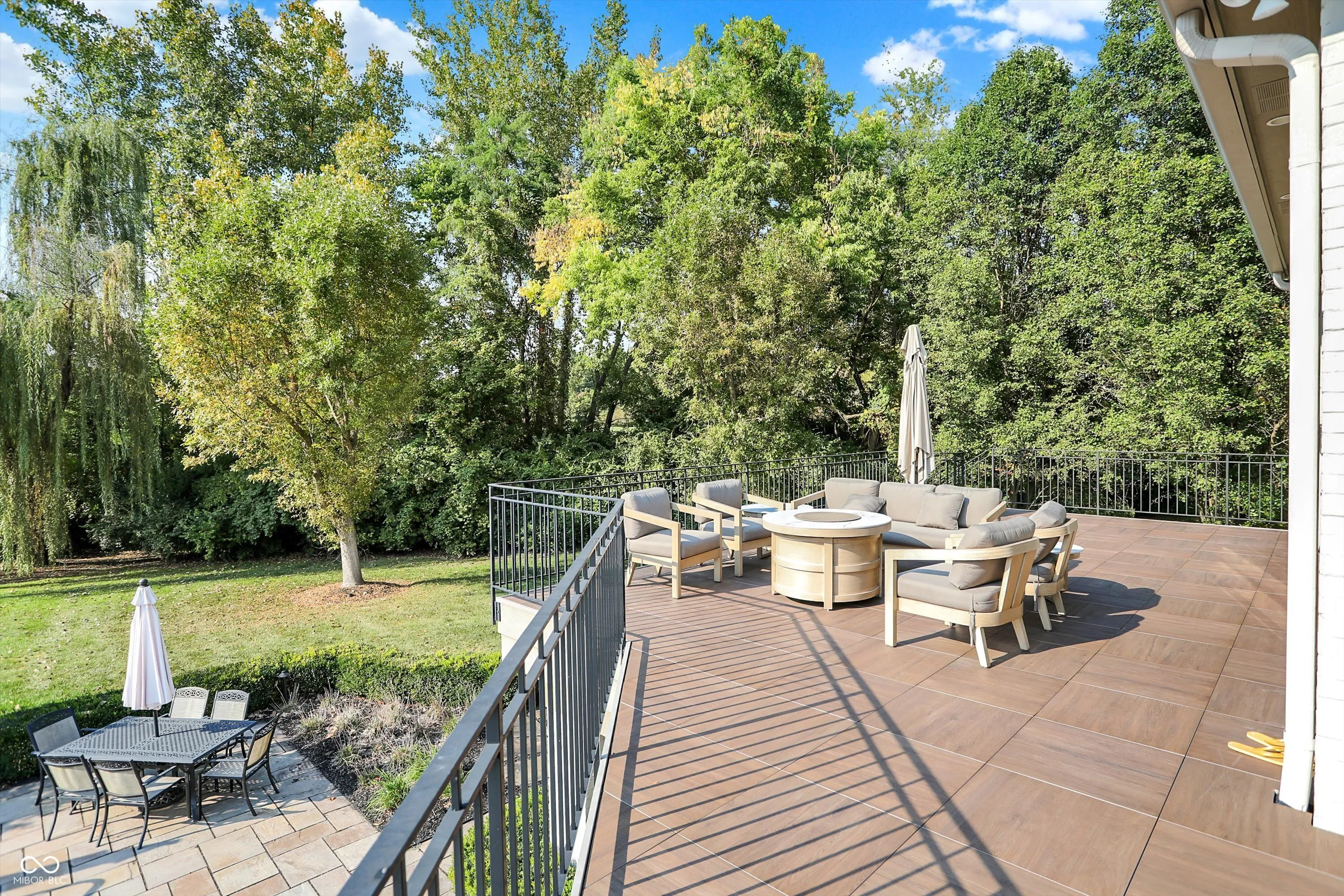 Fishers, Indiana 46037, United States, 6 Bedrooms Bedrooms, ,9 BathroomsBathrooms,Residential,Active,214118