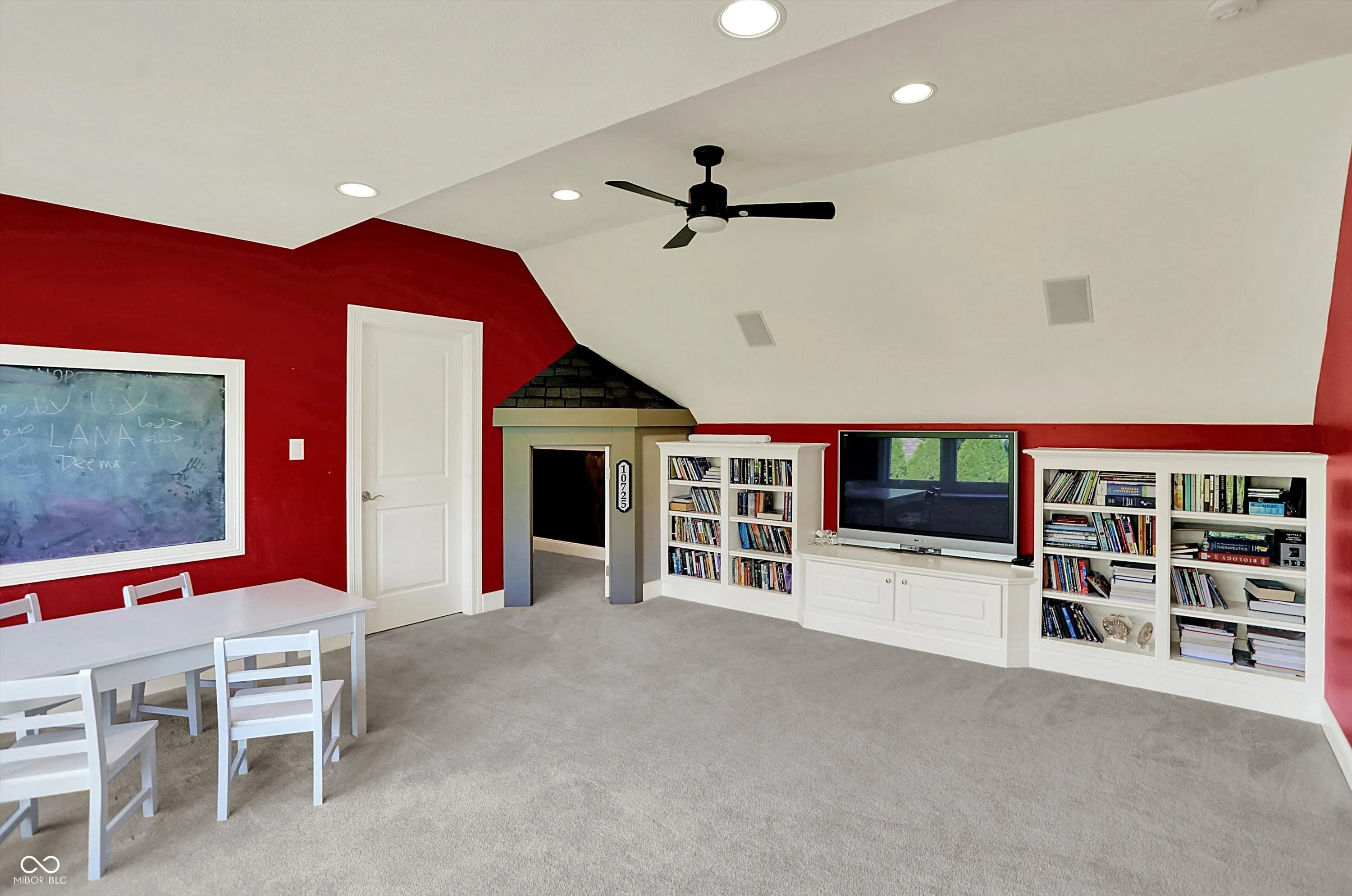 Fishers, Indiana 46037, United States, 6 Bedrooms Bedrooms, ,9 BathroomsBathrooms,Residential,Active,214118