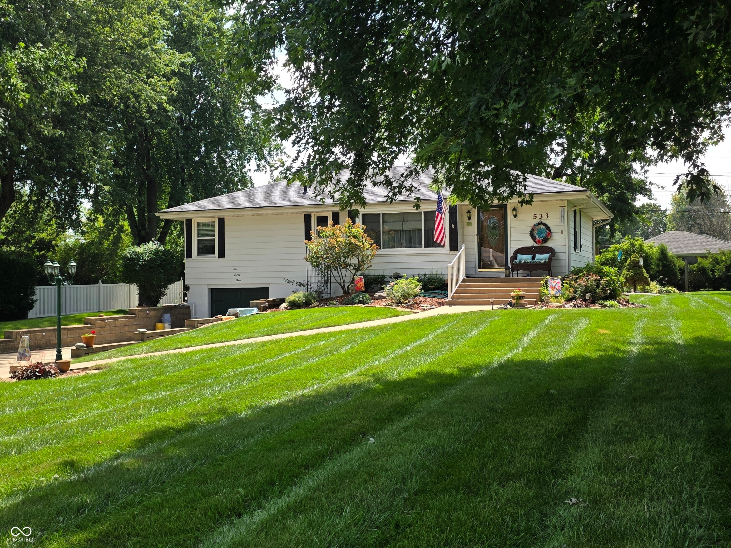 533 Lockerbie Road