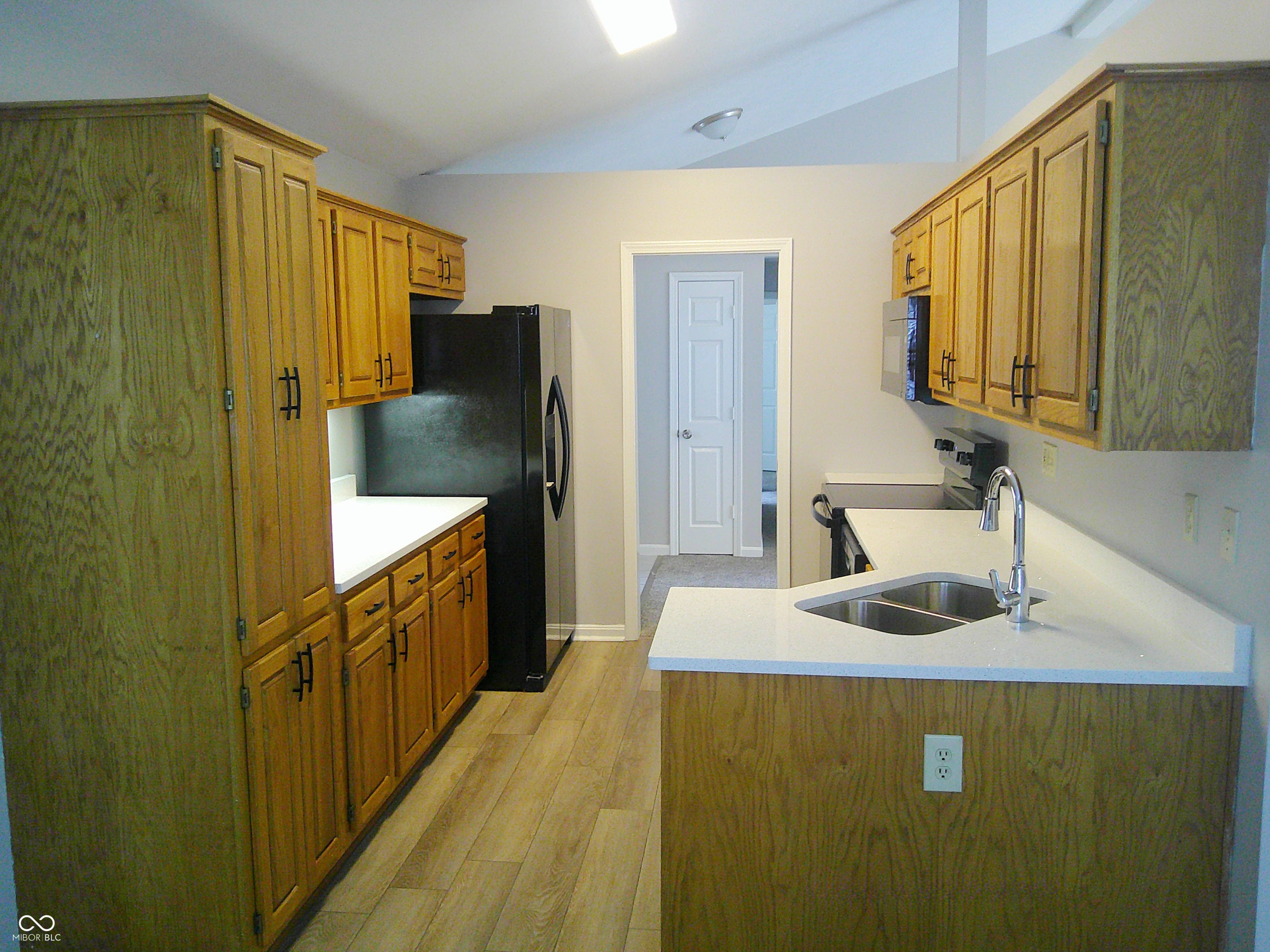 2289 Broadmoor Lane