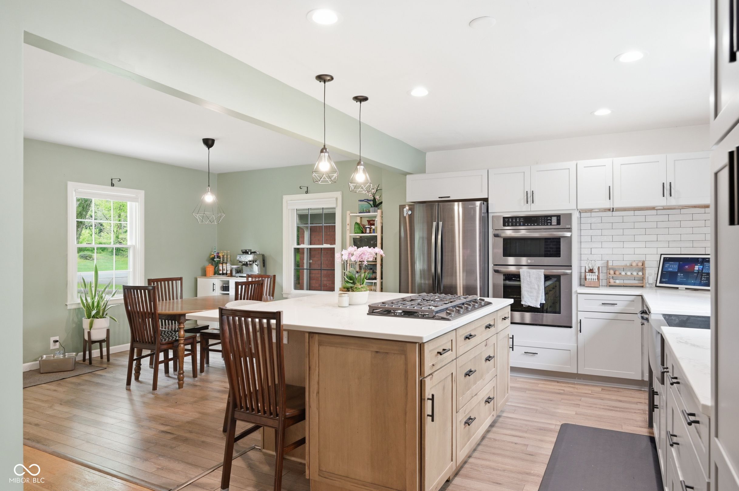 335 W Westfield Boulevard