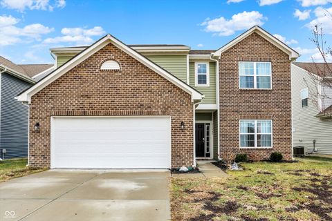 Photo of 11905 Zander Drive, Indianapolis, IN 46235 (MLS # 22071451)