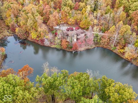 Photo of 6949 Beech Tree Road, Nineveh, IN 46164 (MLS # 22073590)