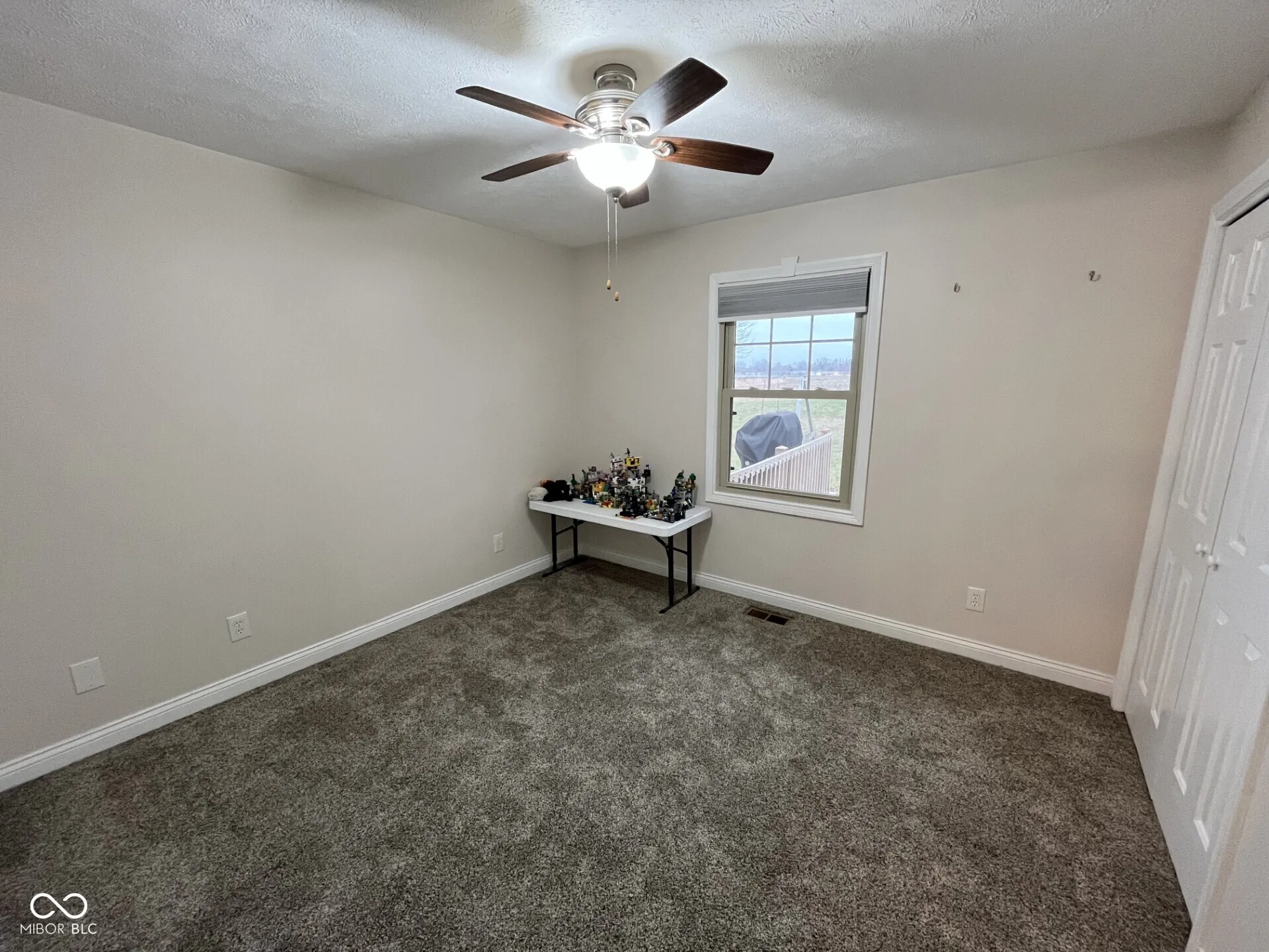 Seymour, Indiana 47274, United States, 3 Bedrooms Bedrooms, ,3 BathroomsBathrooms,Residential,Active,251040