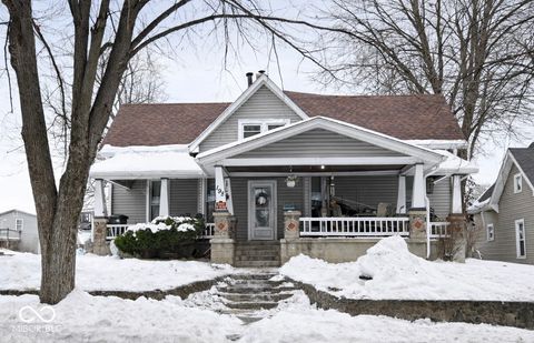 Photo of 198 W King Street, Franklin, IN 46131 (MLS # 22083178)