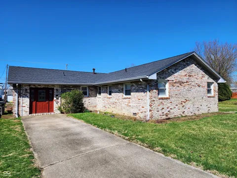 928 S Walnut Street, Seymour, IN 47274 - MLS#: 22033421