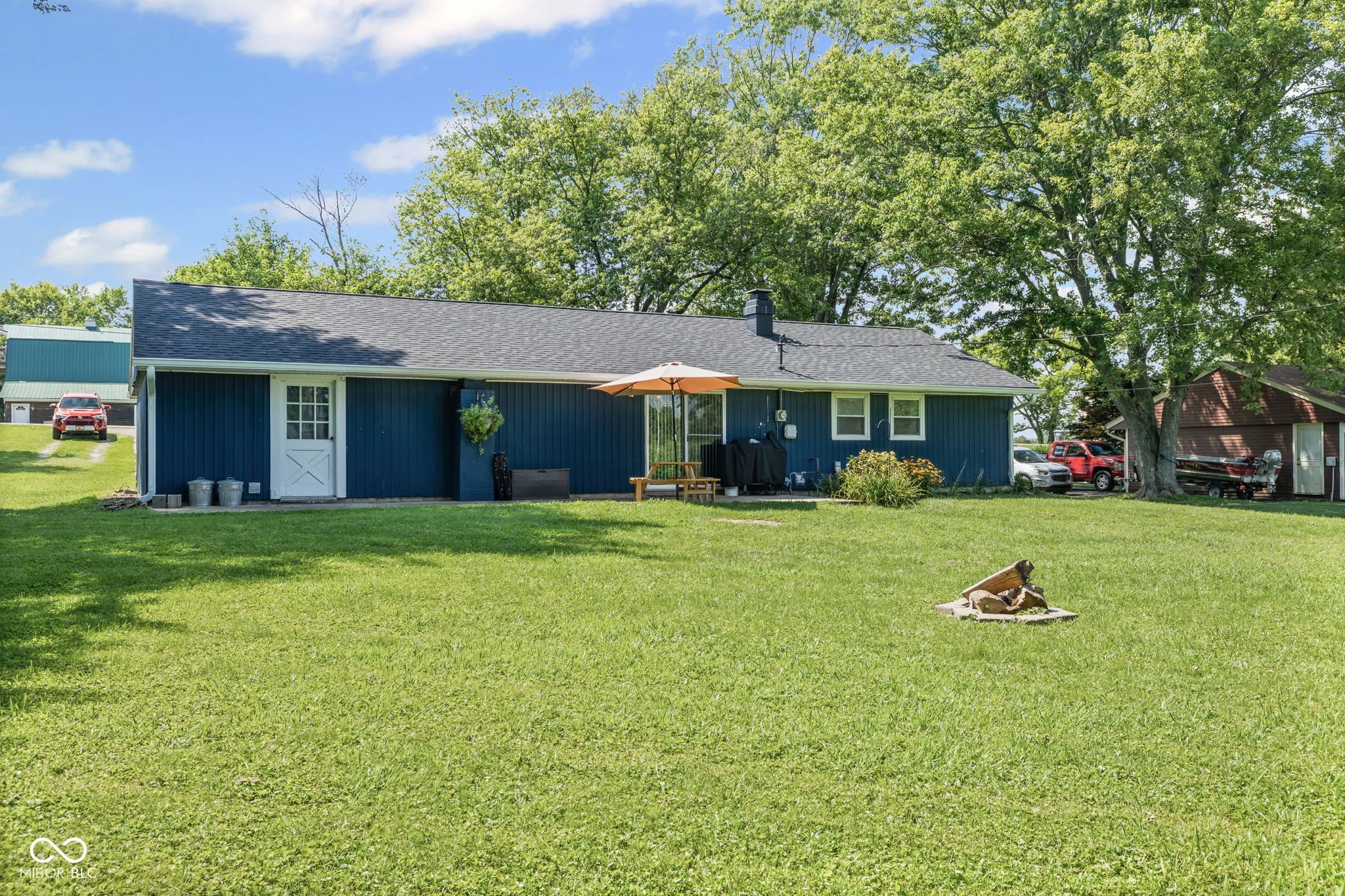 Franklin, Indiana 46131, United States, 3 Bedrooms Bedrooms, ,1 BathroomBathrooms,Residential,Pending,188144