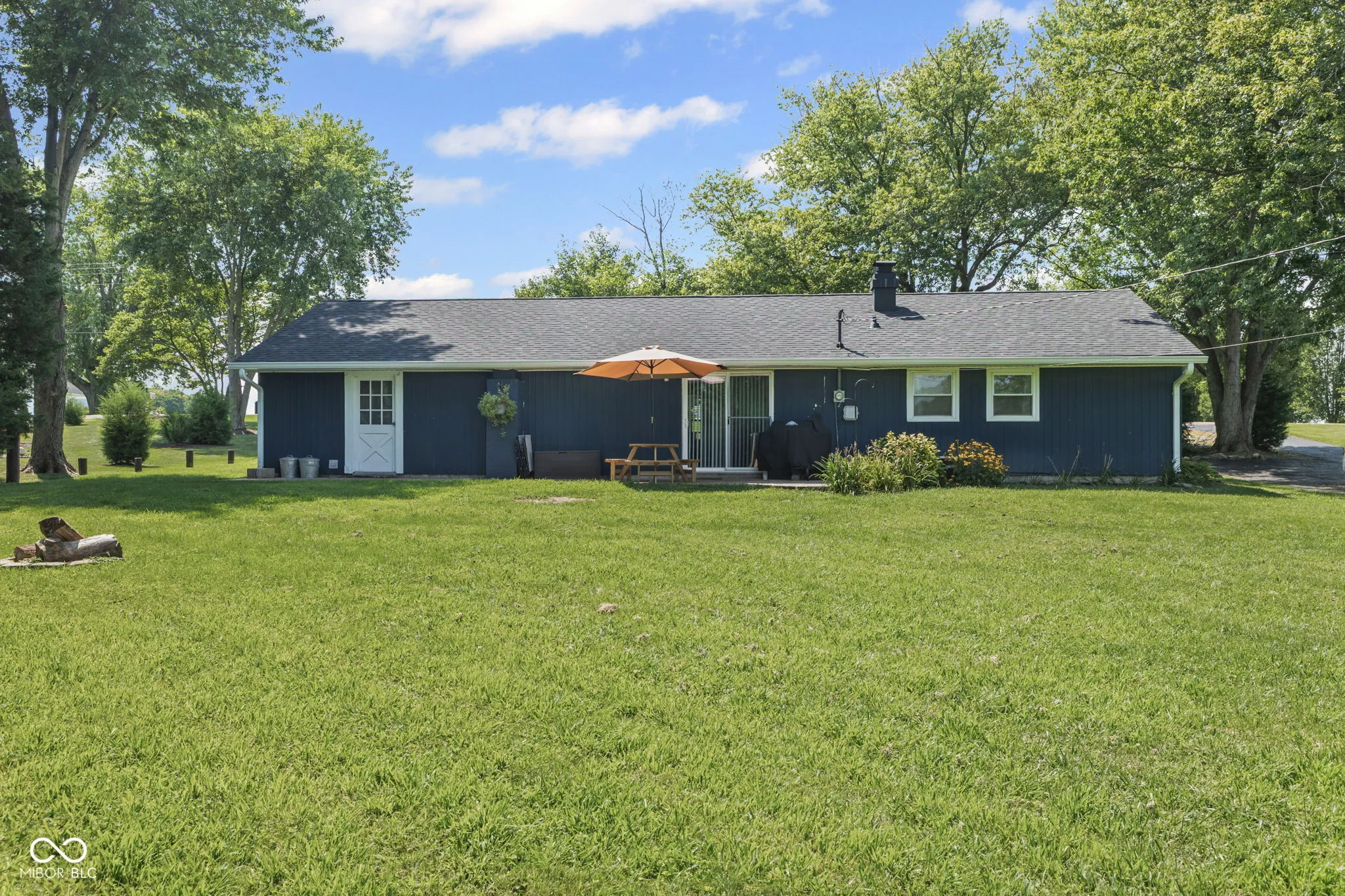 Franklin, Indiana 46131, United States, 3 Bedrooms Bedrooms, ,1 BathroomBathrooms,Residential,Pending,188144