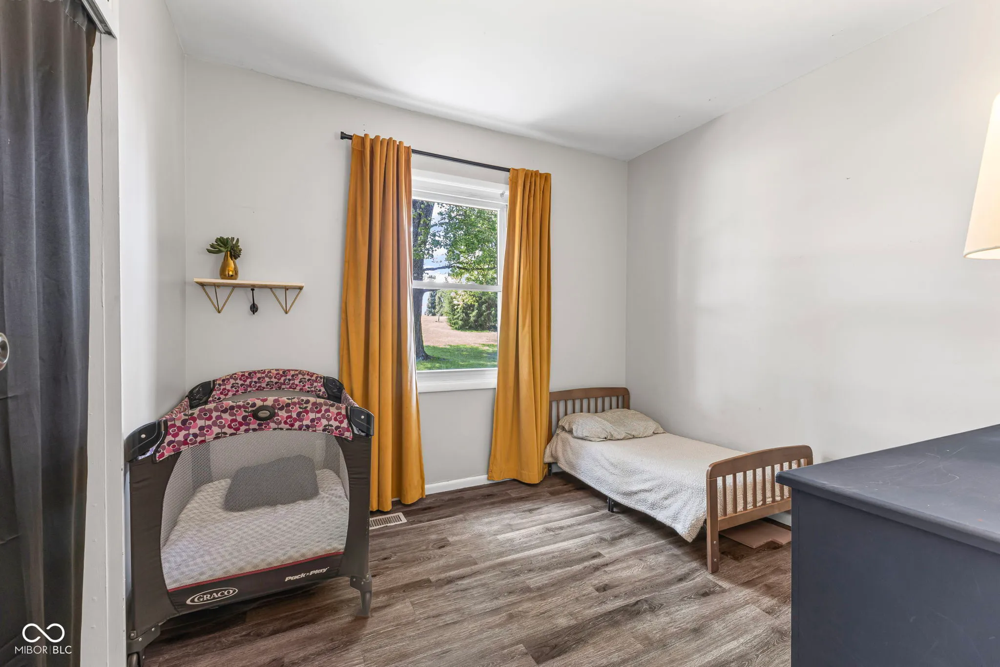 Franklin, Indiana 46131, United States, 3 Bedrooms Bedrooms, ,1 BathroomBathrooms,Residential,Pending,188144