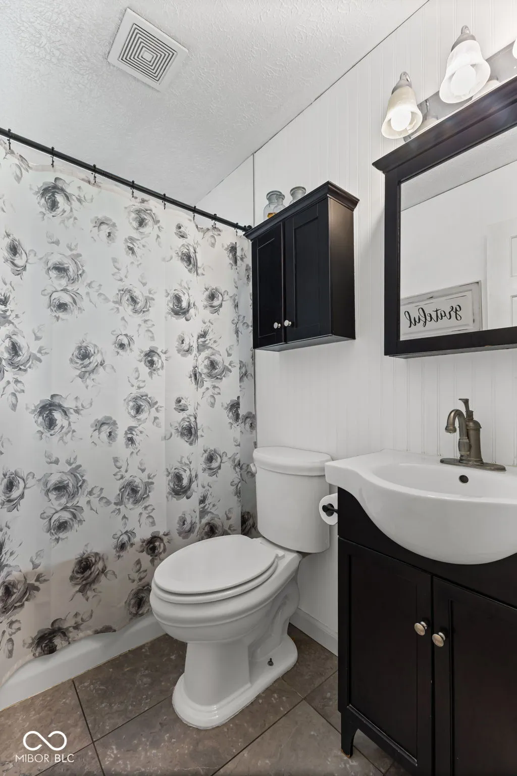 Franklin, Indiana 46131, United States, 3 Bedrooms Bedrooms, ,1 BathroomBathrooms,Residential,Pending,188144