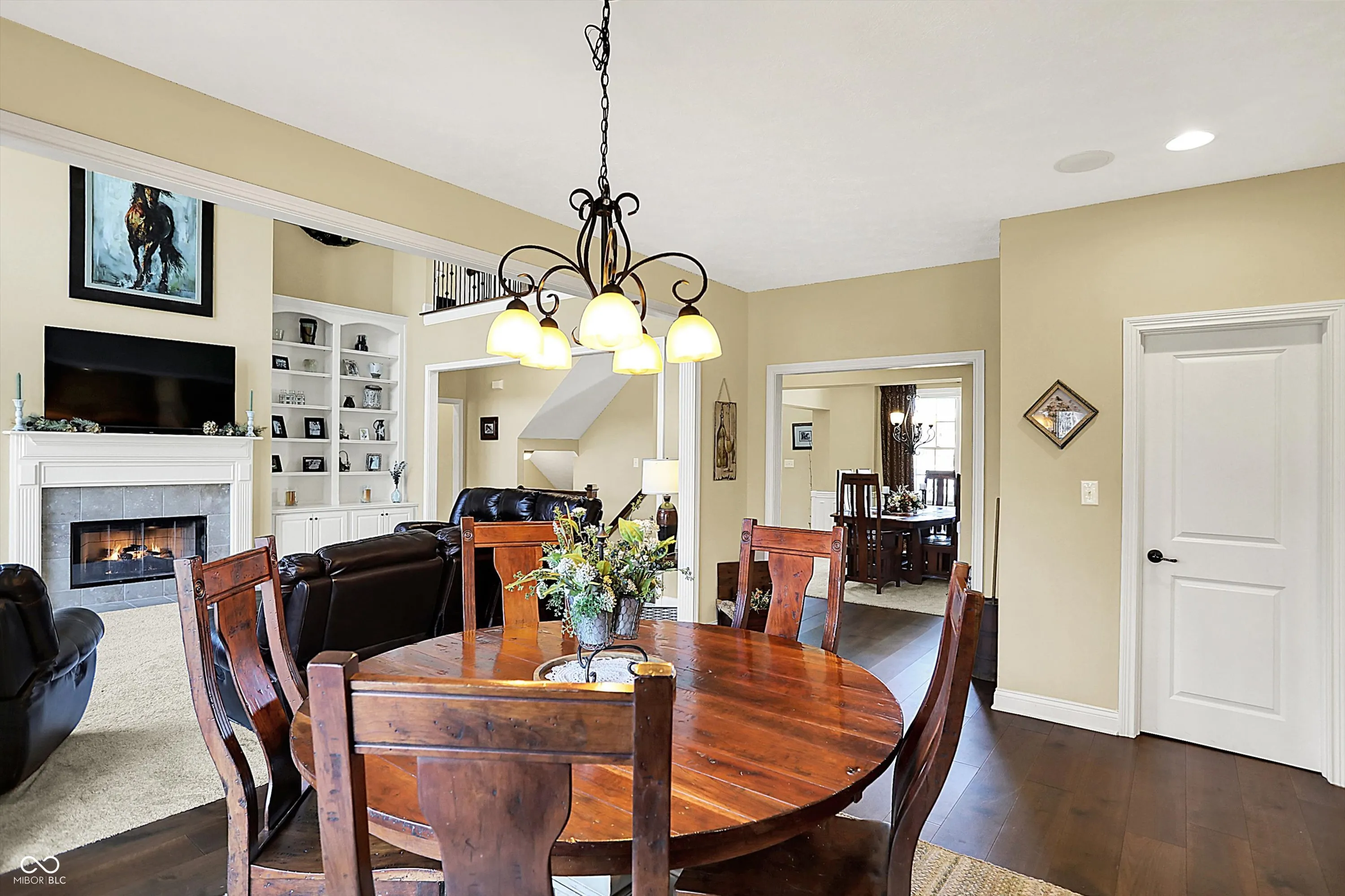 McCordsville, Indiana 46055, United States, 5 Bedrooms Bedrooms, ,4 BathroomsBathrooms,Residential,Pending,85859