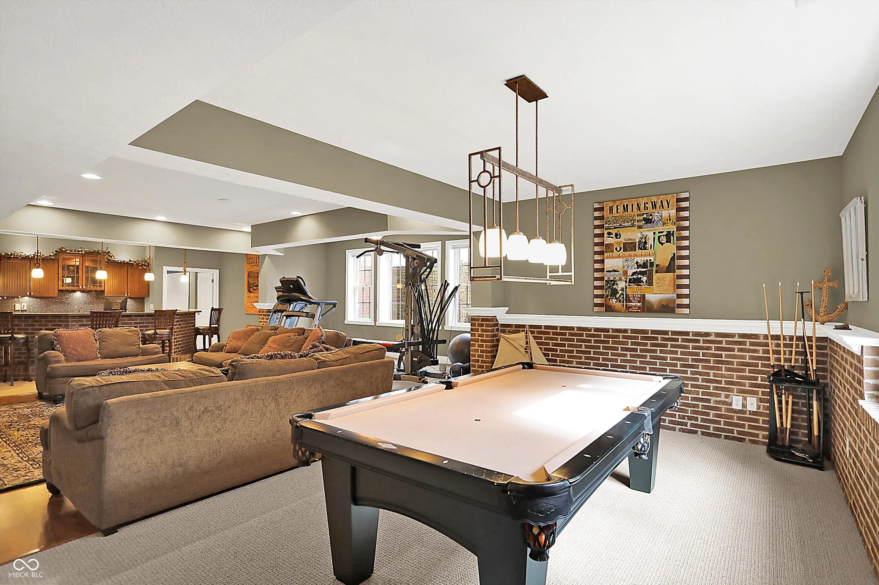 McCordsville, Indiana 46055, United States, 5 Bedrooms Bedrooms, ,4 BathroomsBathrooms,Residential,Pending,85859