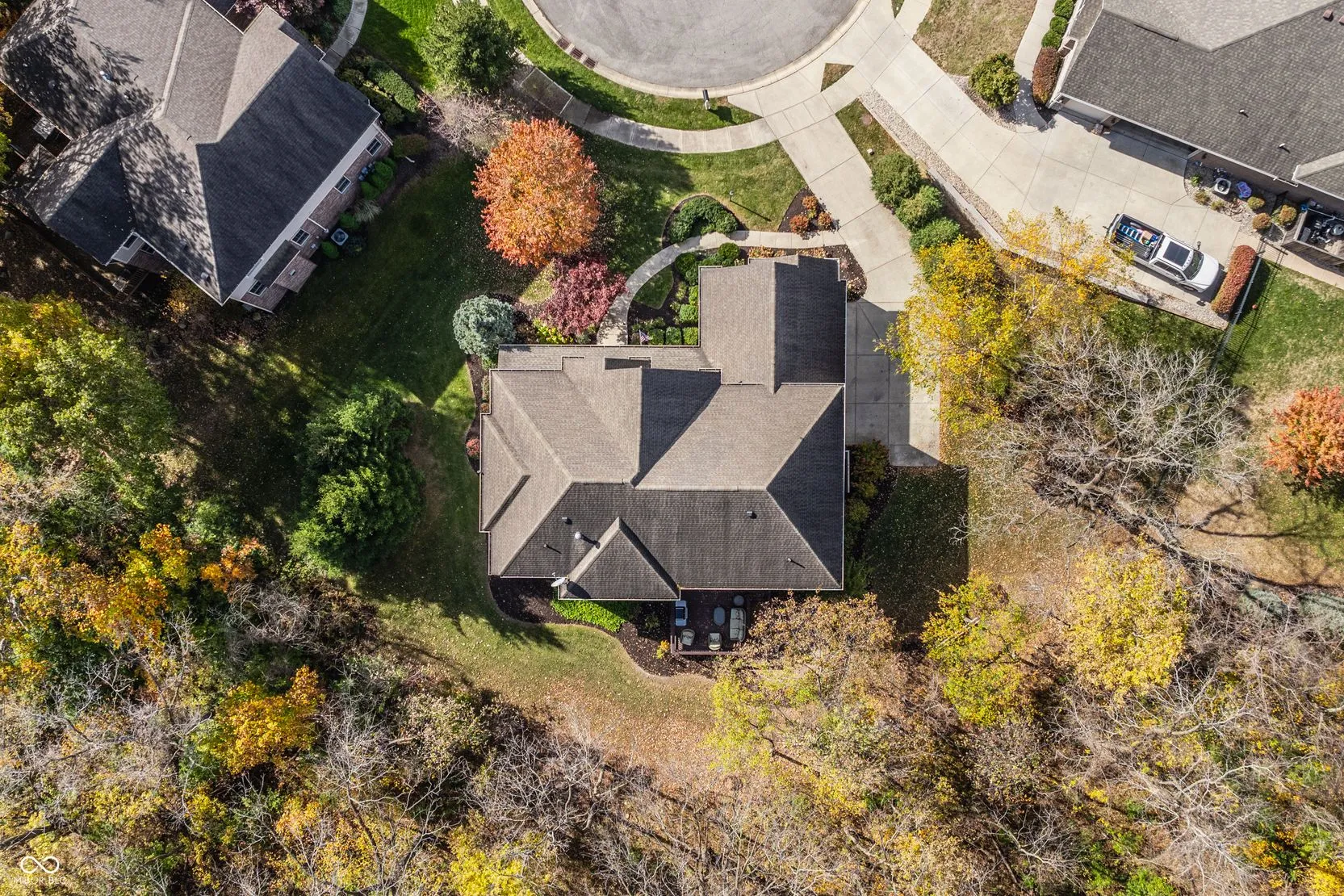 McCordsville, Indiana 46055, United States, 5 Bedrooms Bedrooms, ,4 BathroomsBathrooms,Residential,Pending,85859