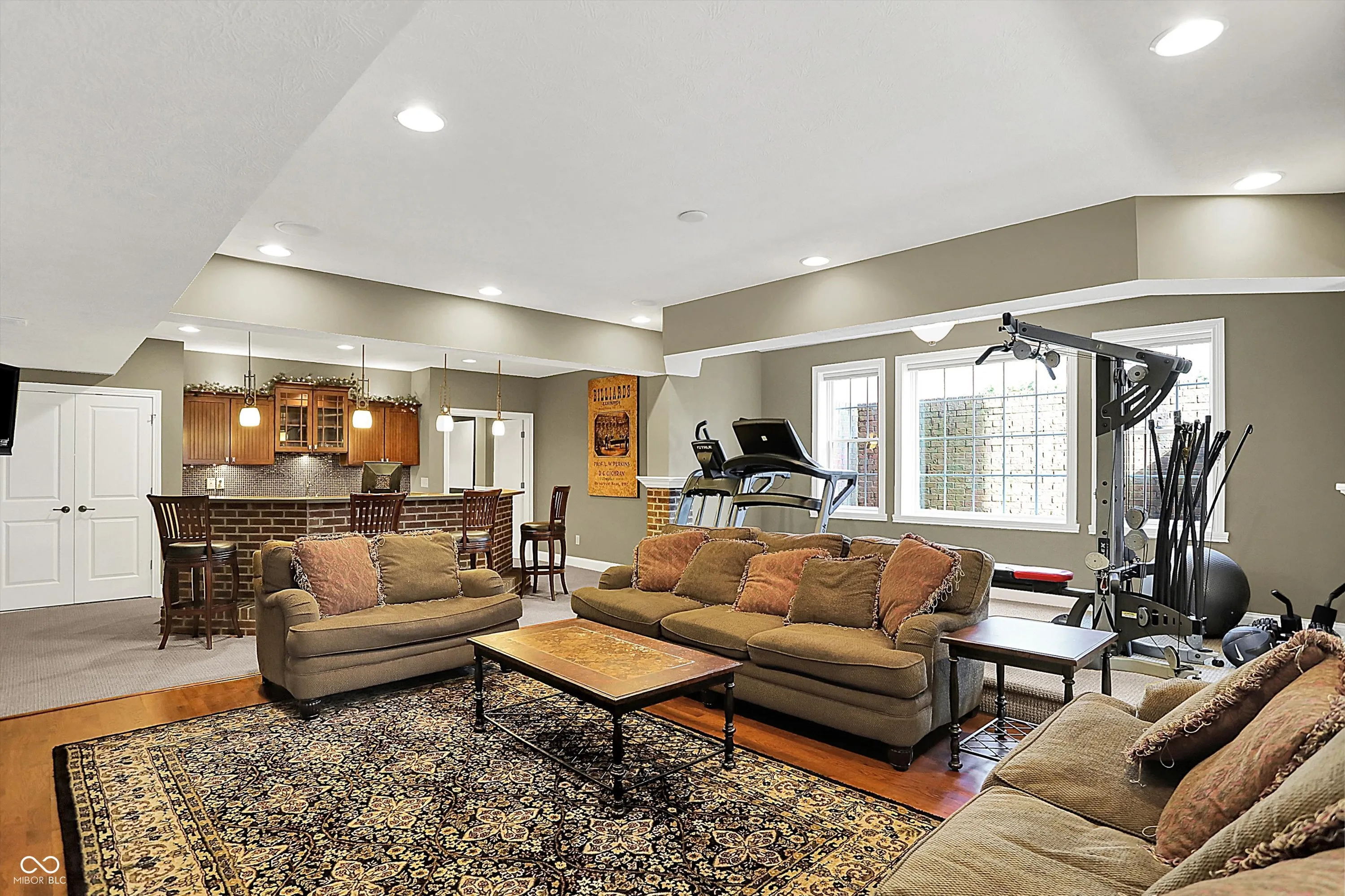 McCordsville, Indiana 46055, United States, 5 Bedrooms Bedrooms, ,4 BathroomsBathrooms,Residential,Pending,85859