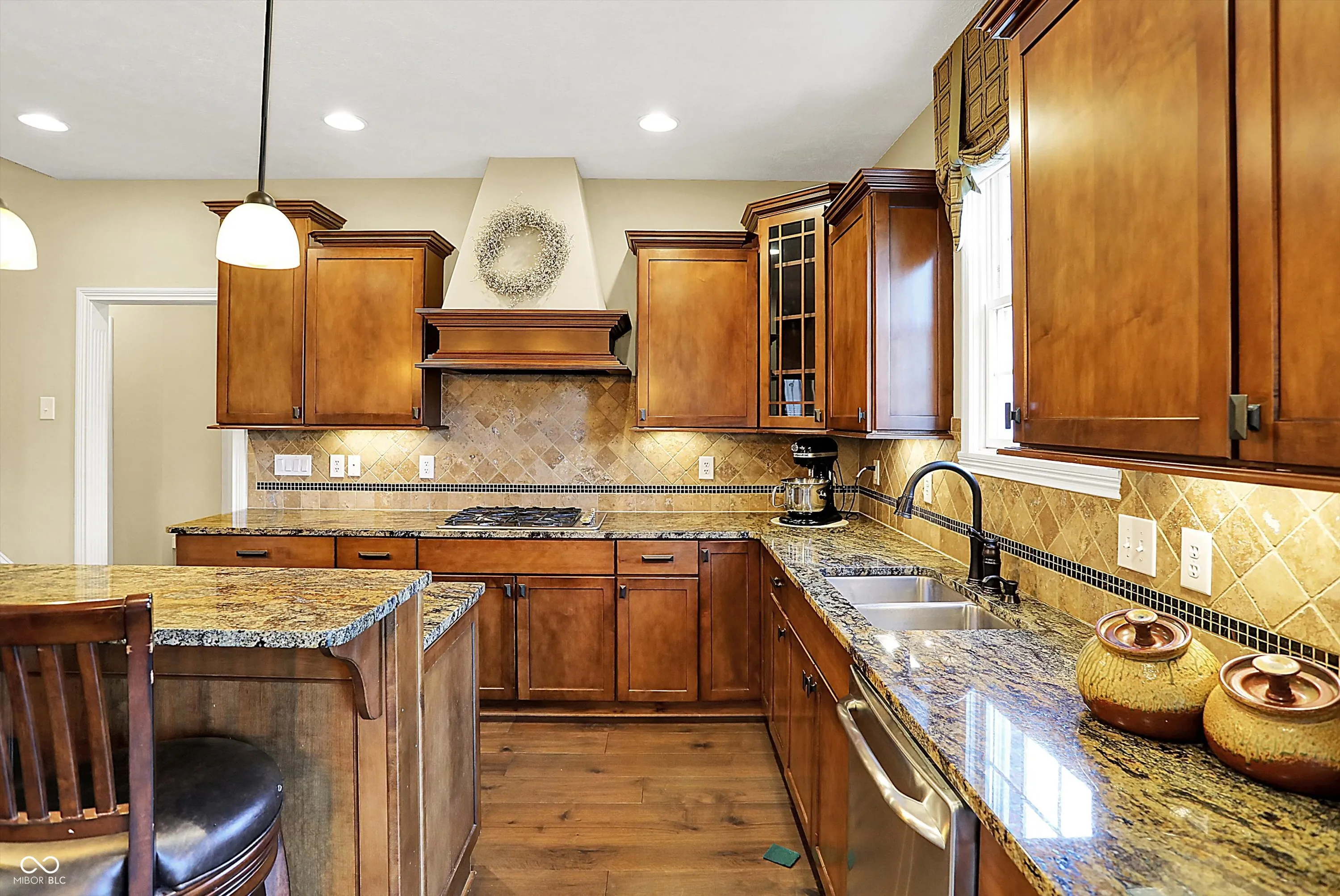 McCordsville, Indiana 46055, United States, 5 Bedrooms Bedrooms, ,4 BathroomsBathrooms,Residential,Pending,85859