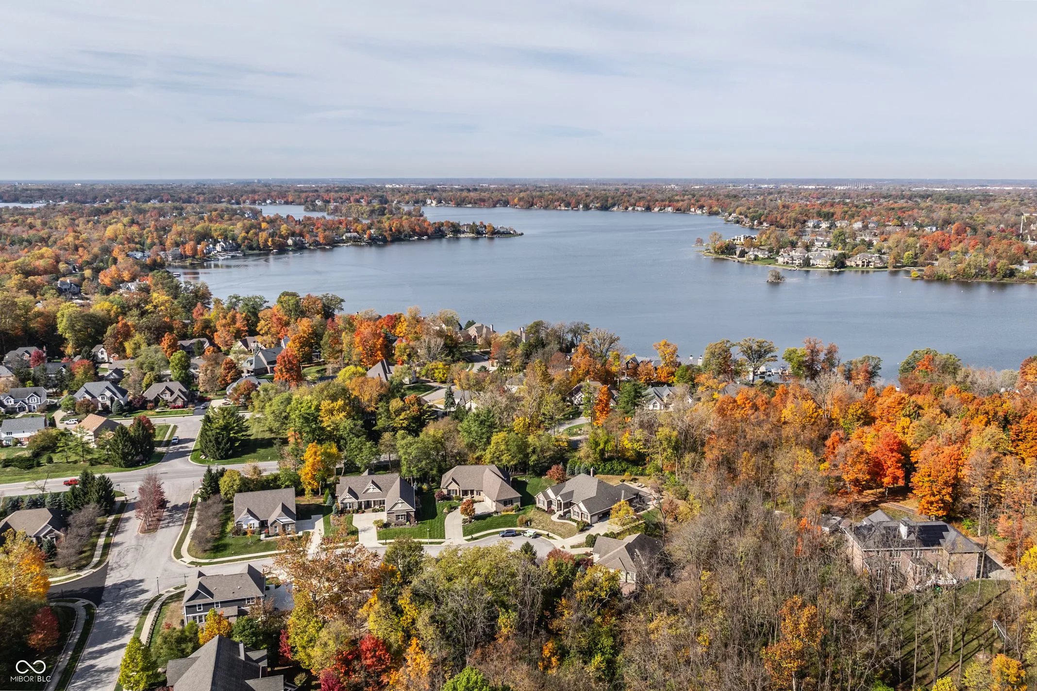 McCordsville, Indiana 46055, United States, 5 Bedrooms Bedrooms, ,4 BathroomsBathrooms,Residential,Pending,85859