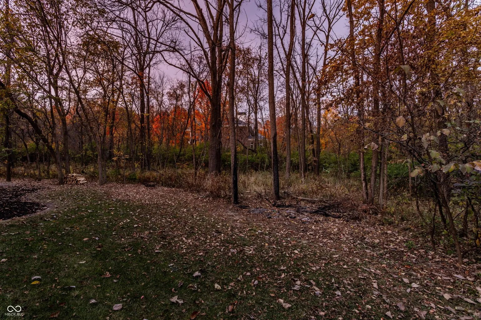 McCordsville, Indiana 46055, United States, 5 Bedrooms Bedrooms, ,4 BathroomsBathrooms,Residential,Pending,85859