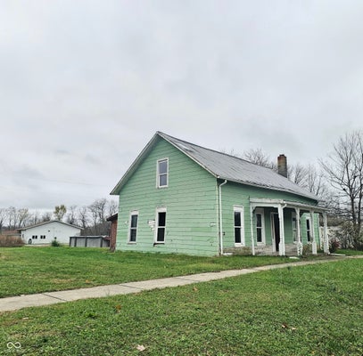 14573 MAIN ST, MOORES HILL, IN 47032 - Image e79c5e8e48d79d2a353fa914fe75bdc8/2189354255
