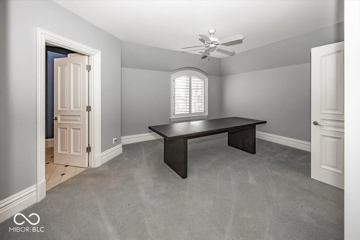 Greenfield, Indiana 46140, United States, 6 Bedrooms Bedrooms, ,8 BathroomsBathrooms,Residential,Pending,31822