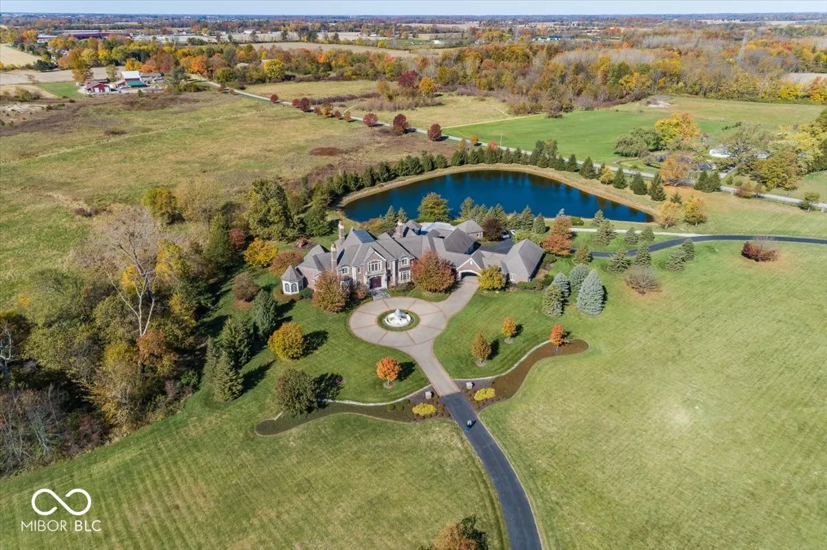 Greenfield, Indiana 46140, United States, 6 Bedrooms Bedrooms, ,8 BathroomsBathrooms,Residential,Pending,31822