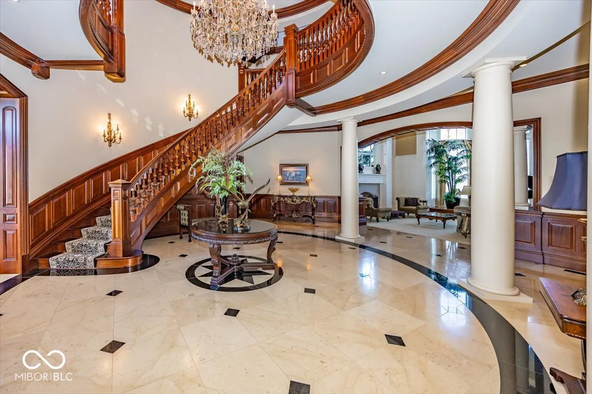 Greenfield, Indiana 46140, United States, 6 Bedrooms Bedrooms, ,8 BathroomsBathrooms,Residential,Pending,31822