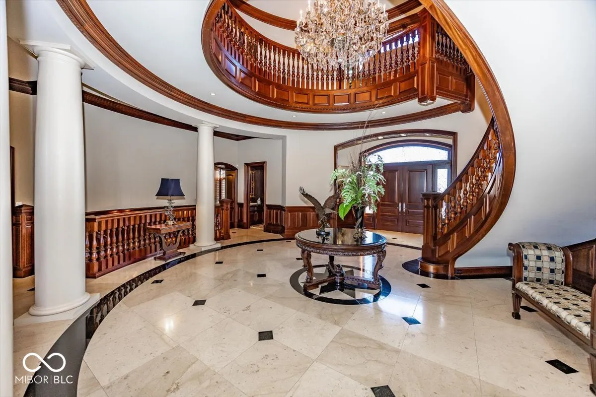 Greenfield, Indiana 46140, United States, 6 Bedrooms Bedrooms, ,8 BathroomsBathrooms,Residential,Pending,31822