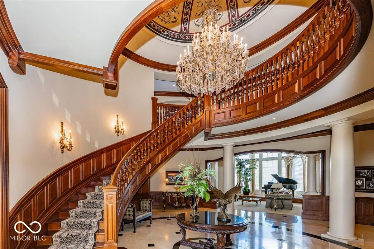 Greenfield, Indiana 46140, United States, 6 Bedrooms Bedrooms, ,8 BathroomsBathrooms,Residential,Pending,31822