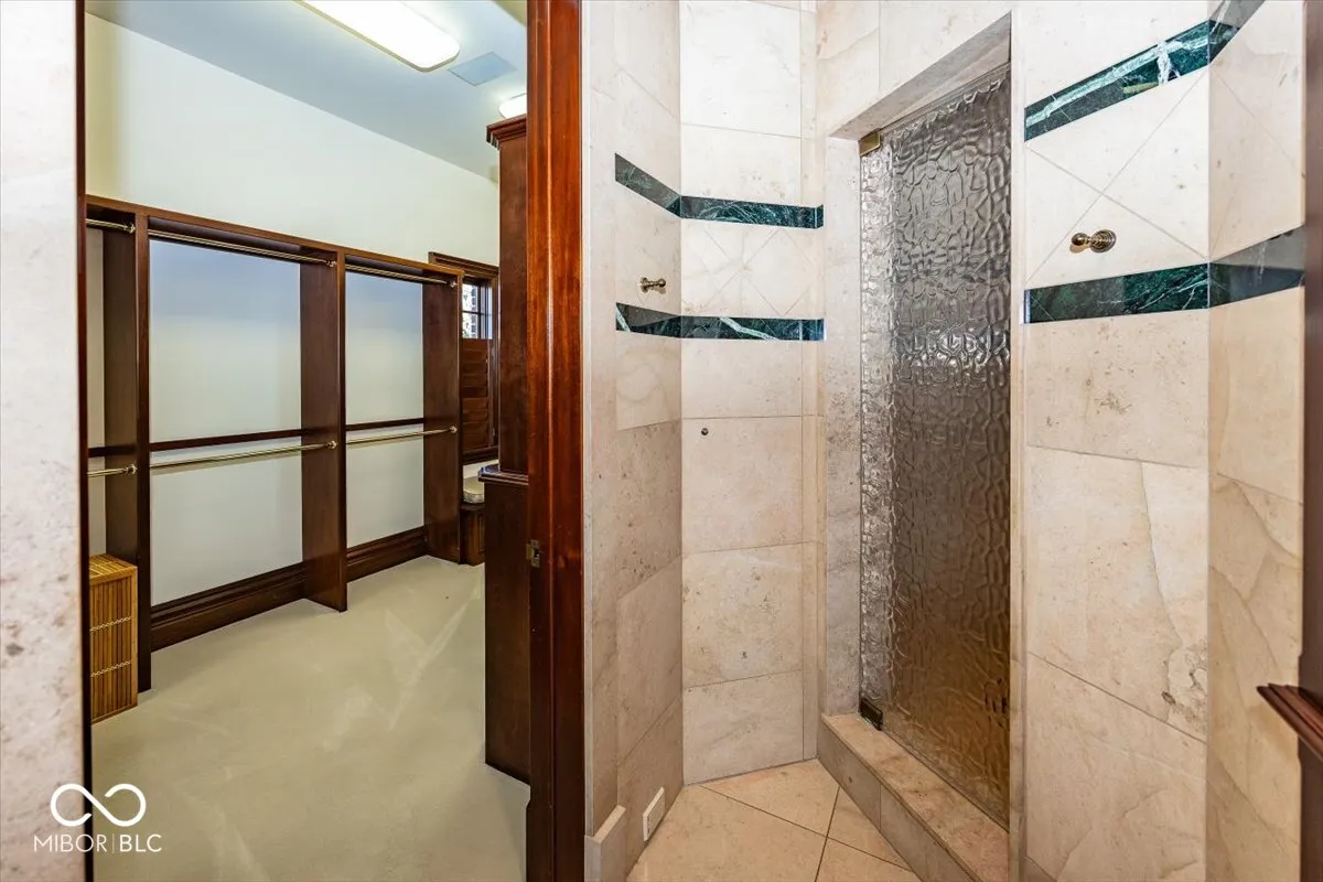 Greenfield, Indiana 46140, United States, 6 Bedrooms Bedrooms, ,8 BathroomsBathrooms,Residential,Pending,31822