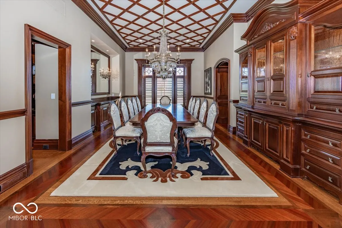 Greenfield, Indiana 46140, United States, 6 Bedrooms Bedrooms, ,8 BathroomsBathrooms,Residential,Pending,31822