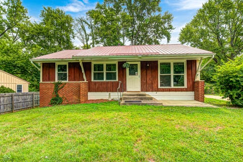 Photo of 3402 N Windcrest Drive, Bloomington, IN 47404 (MLS # 22118798)