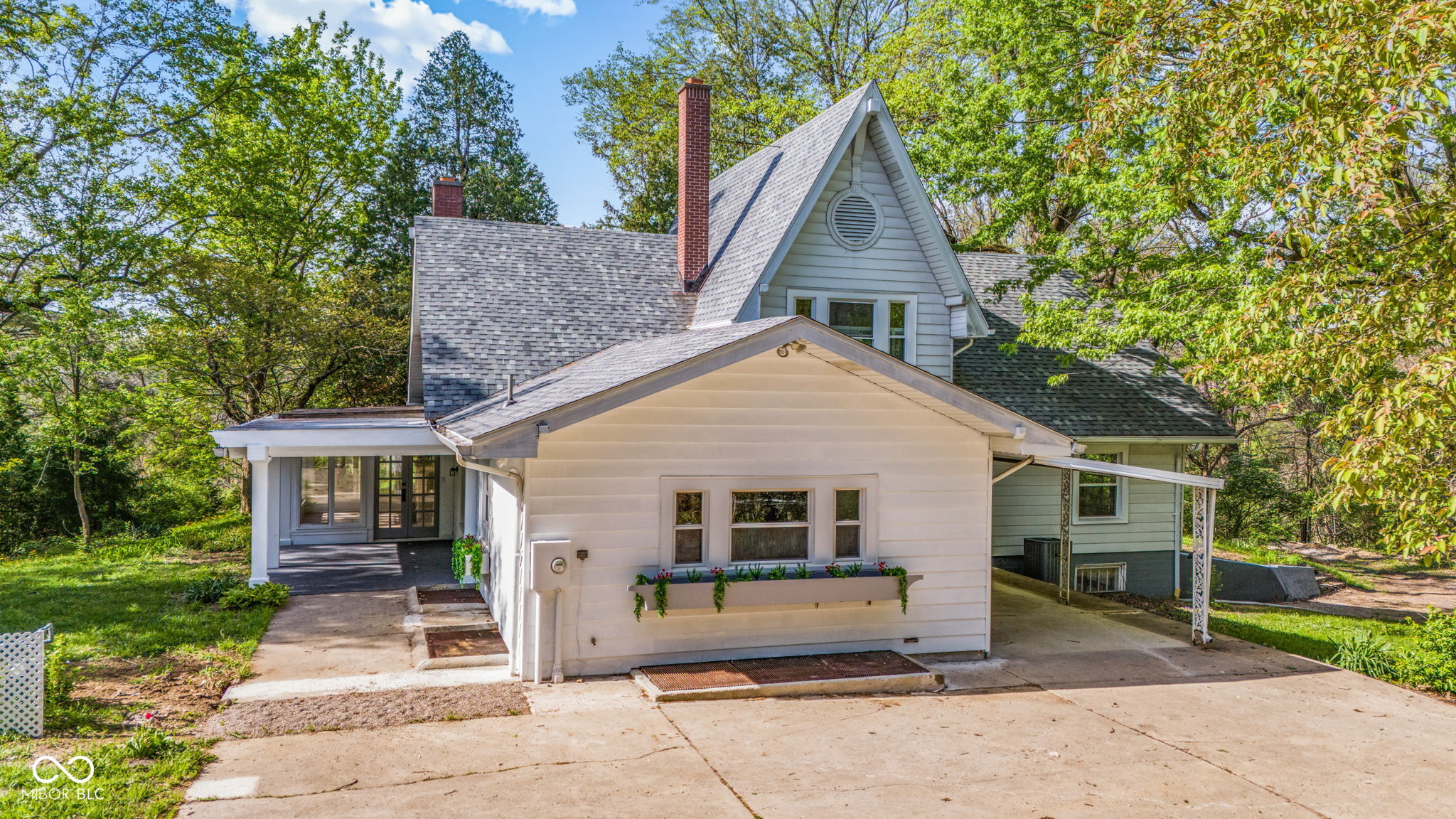1207 Van Buskirk Road