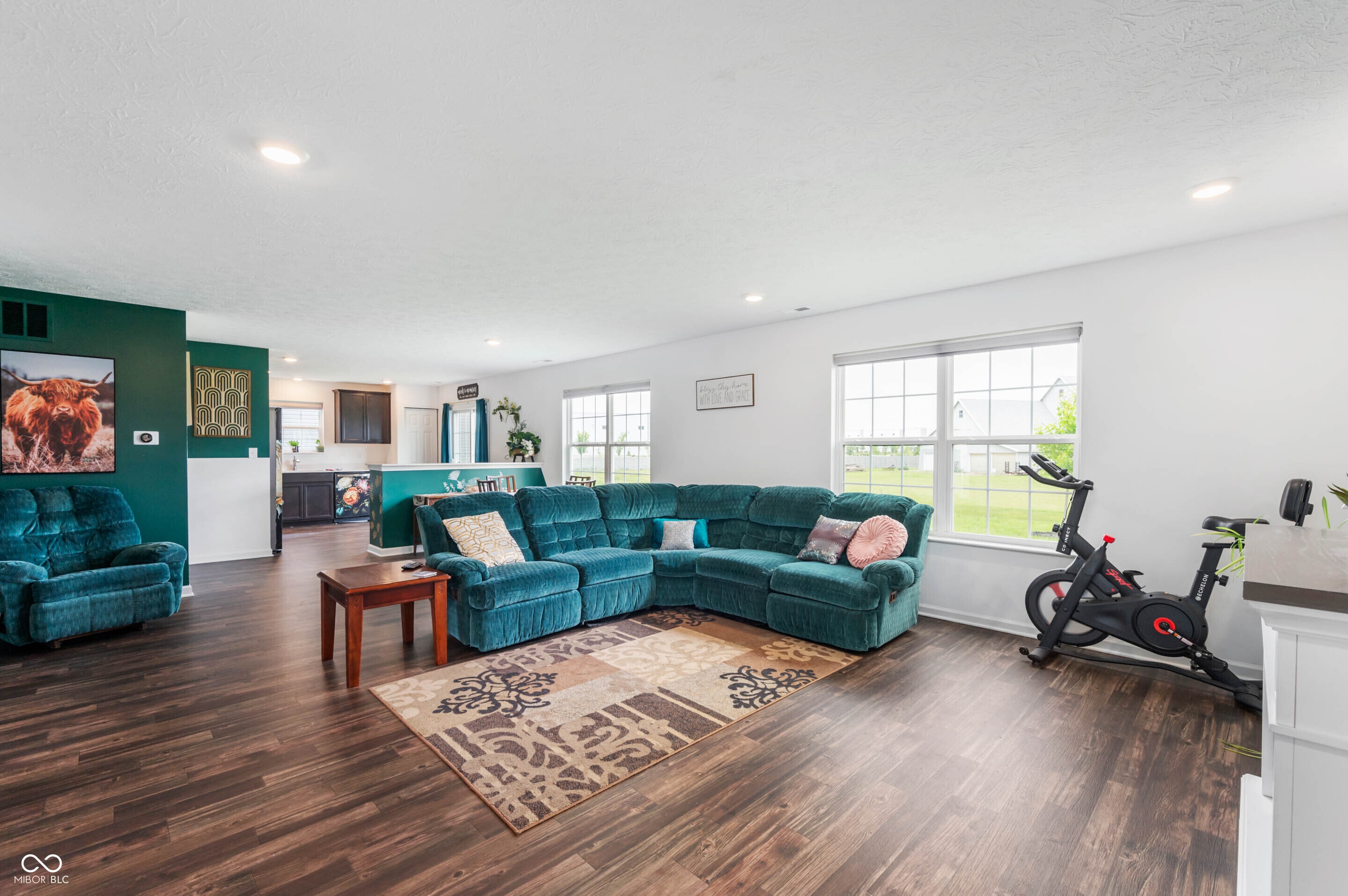 5794 Wintersweet Lane