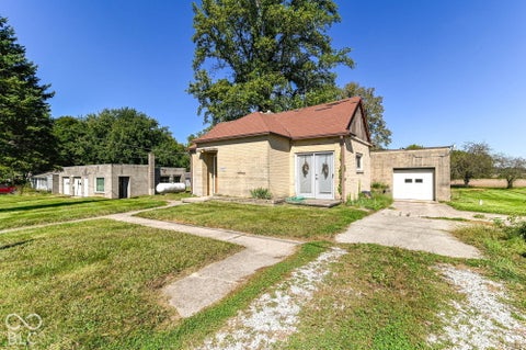 Photo for 4084 E 600 Road N