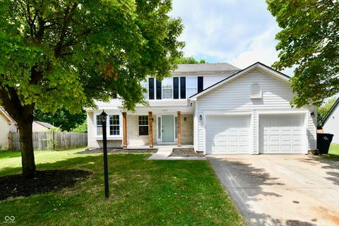 Photo of 1832 Ambassador Court, Indianapolis, IN 46214 (MLS # 22114969)