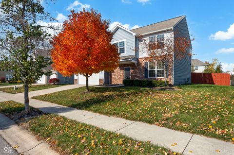Photo of 14584 Hinton Drive, Fishers, IN 46037 (MLS # 22072210)