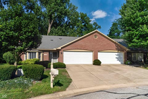 Photo of 6503 Waybridge CT, Indianapolis, IN 46237 (MLS # 22121491)
