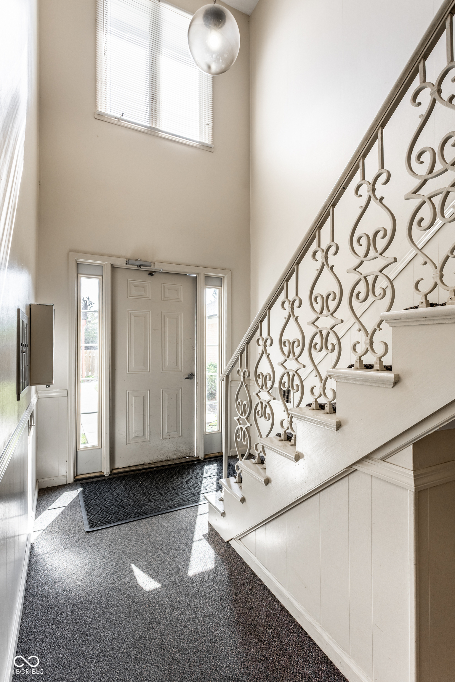 1176 Canterbury Court C