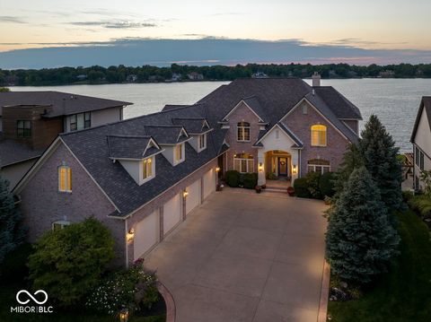 Photo of 9088 Nautical Watch Drive, Indianapolis, IN 46236 (MLS # 22087453)