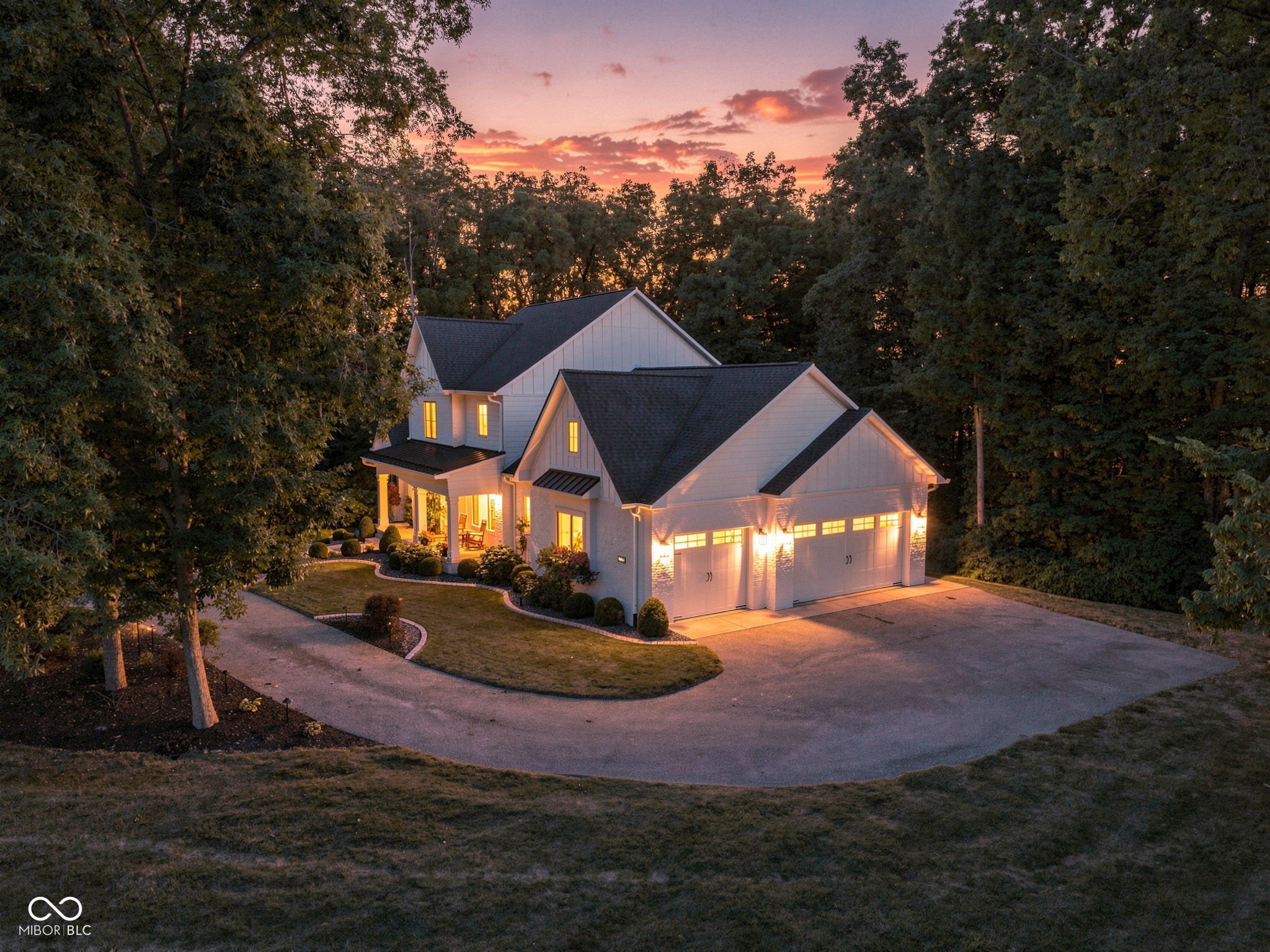 8635 Auburn Ridge