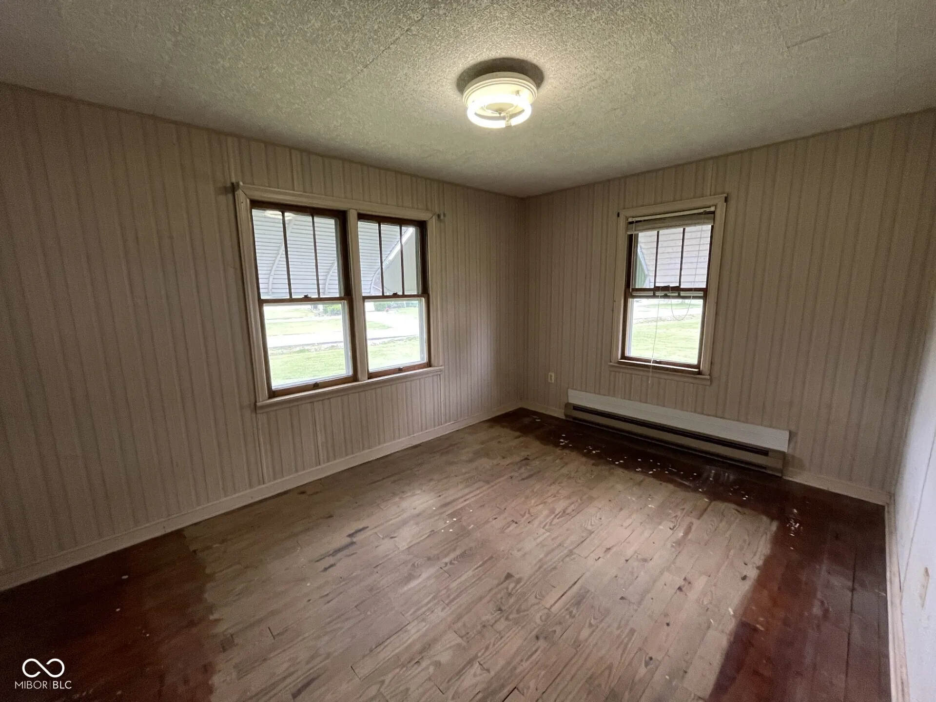 Seymour, Indiana 47274, United States, 3 Bedrooms Bedrooms, ,1 BathroomBathrooms,Residential,Active,146973