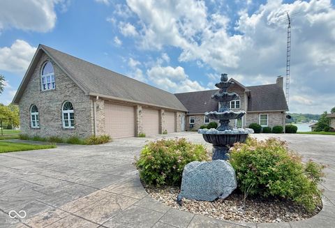 Photo of 1085 E North Shore Drive, Brownstown, IN 47220 (MLS # 22029826)