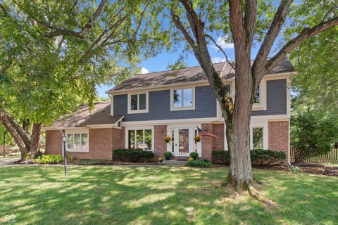 Photo of 13111 Derbyshire Court, Carmel, IN 46033 (MLS # 22125521)